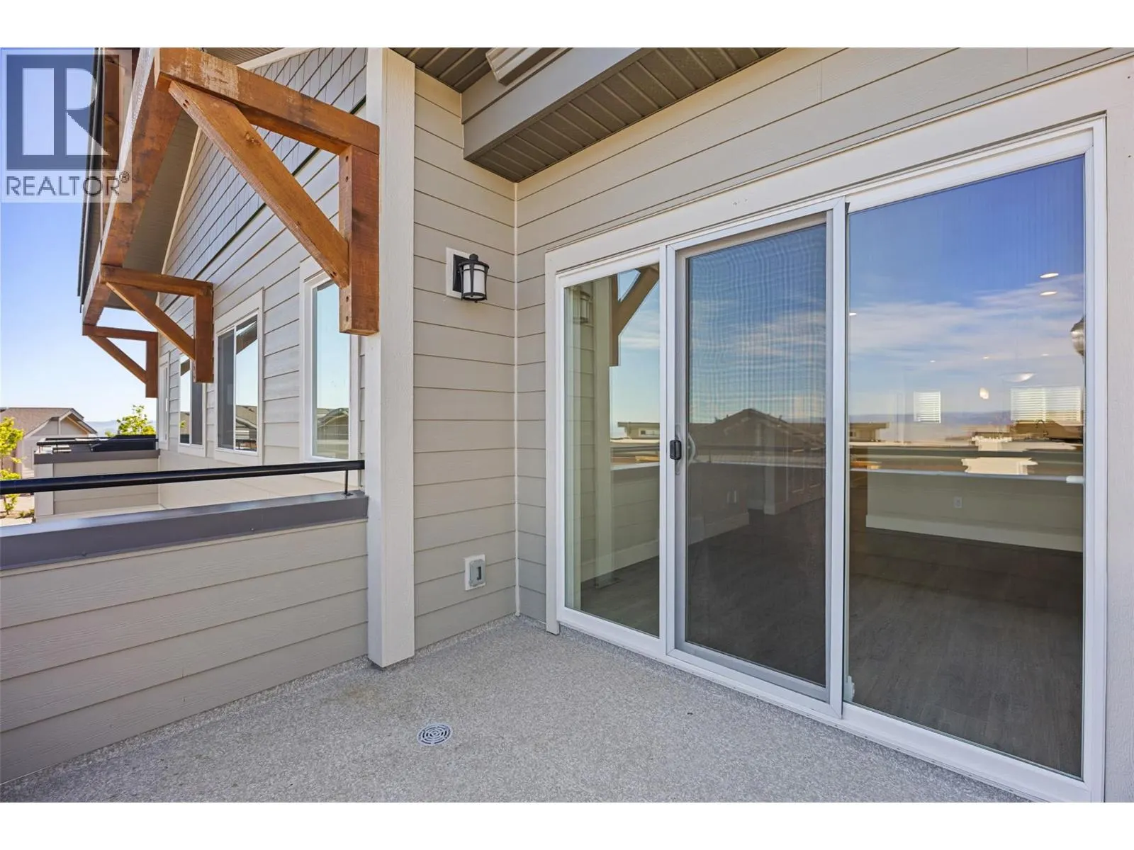 2200 Linfield Drive Unit# 33