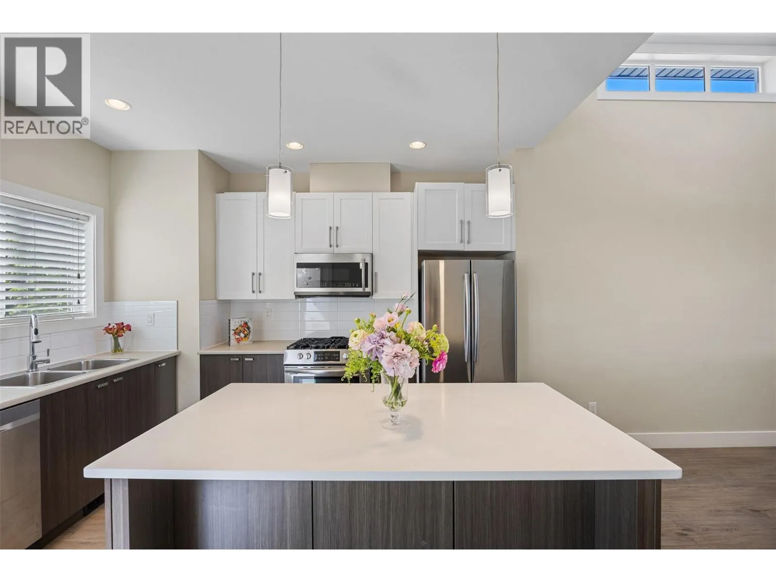 2200 Linfield Drive Unit# 33