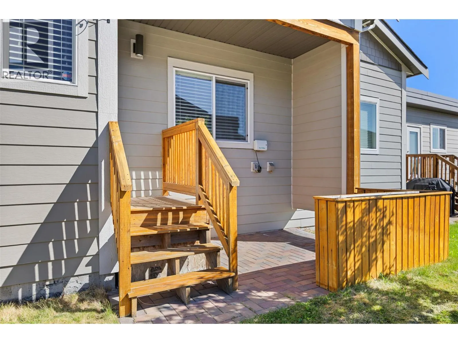 2200 Linfield Drive Unit# 33