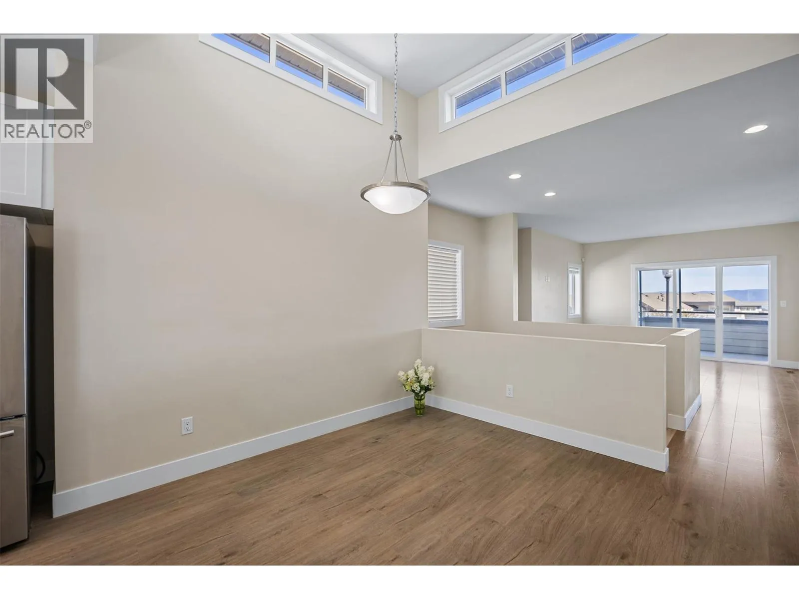 2200 Linfield Drive Unit# 33