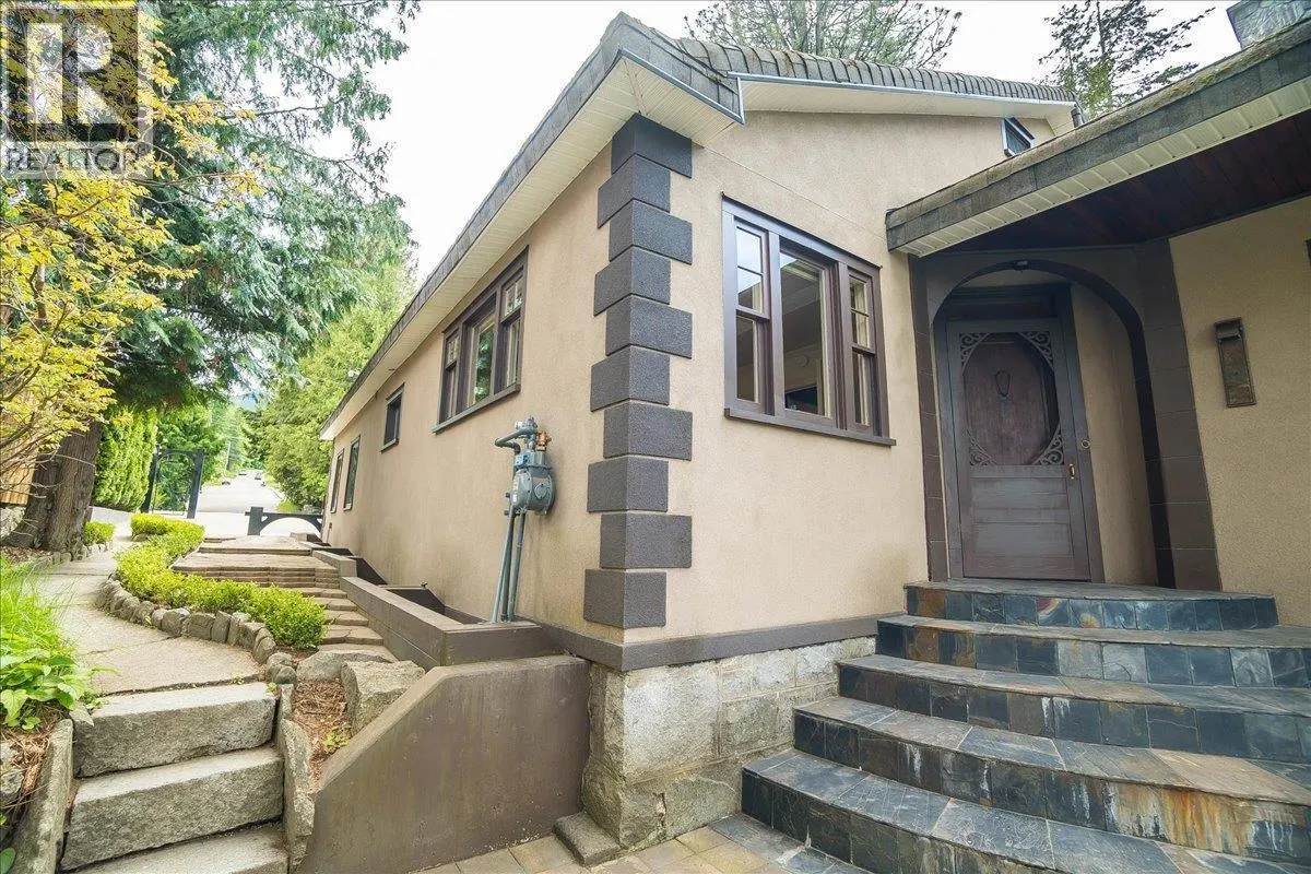 417 Hamilton Avenue