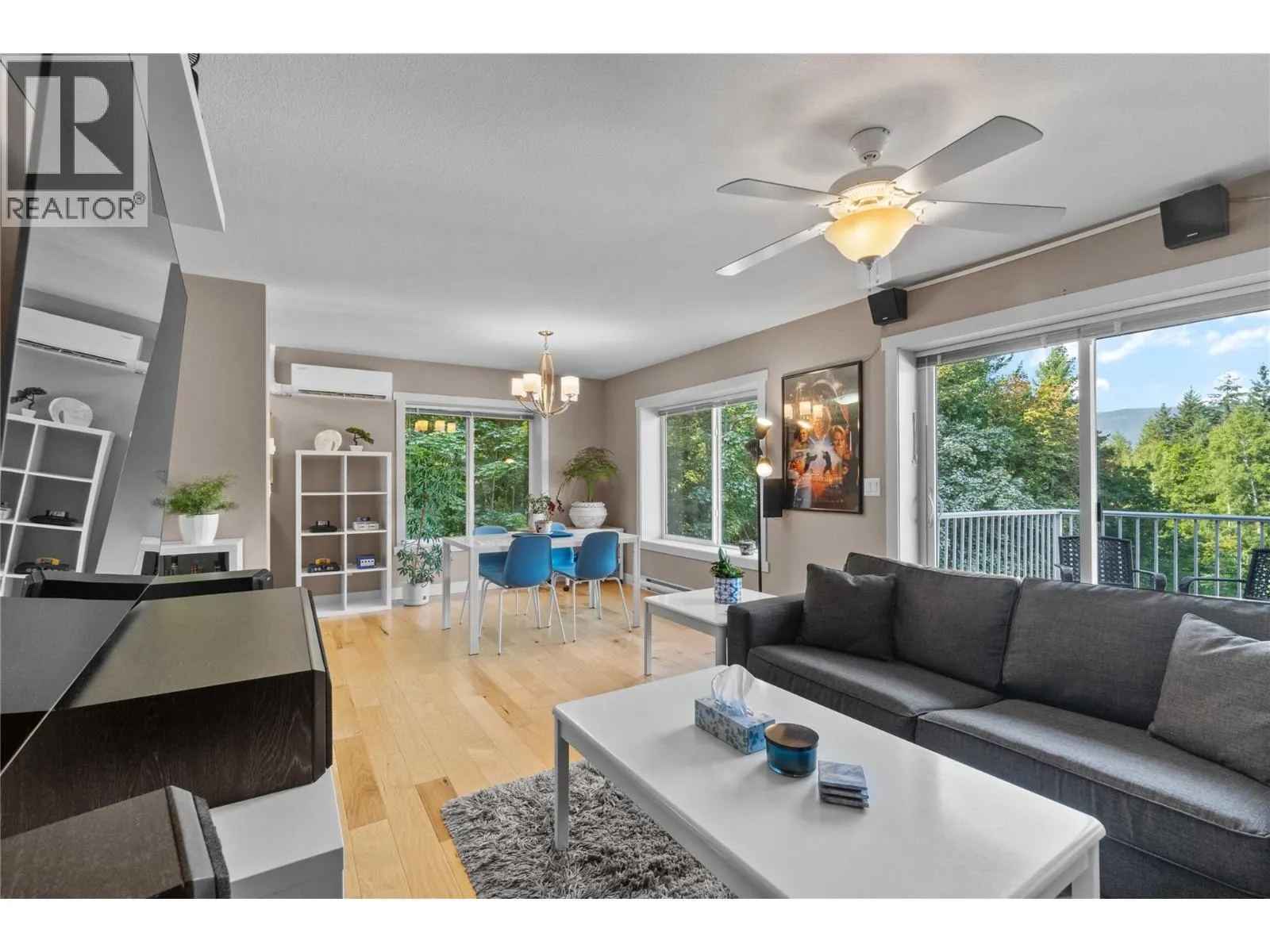 1449 1 Avenue NE Unit# 405