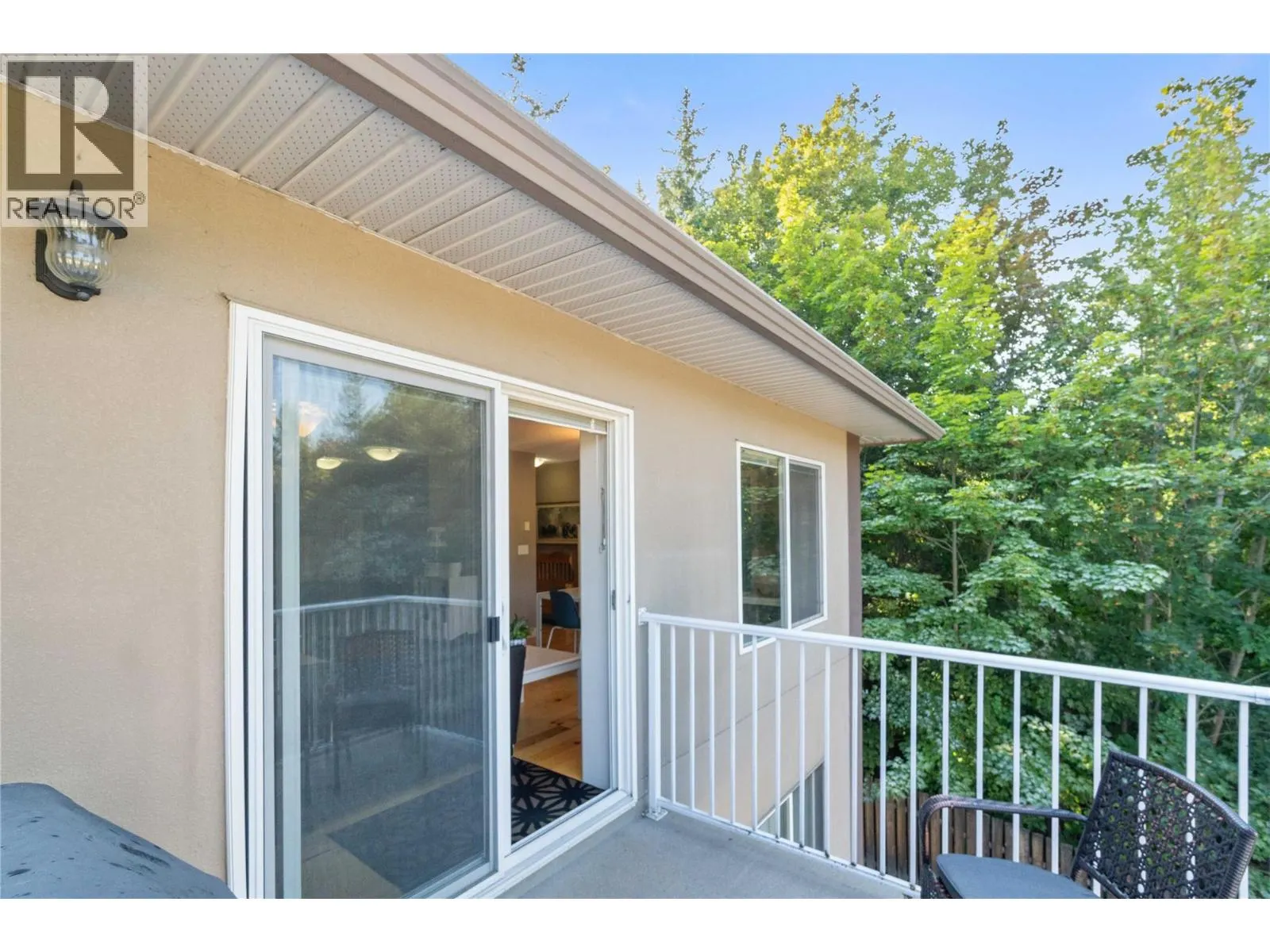 1449 1 Avenue NE Unit# 405