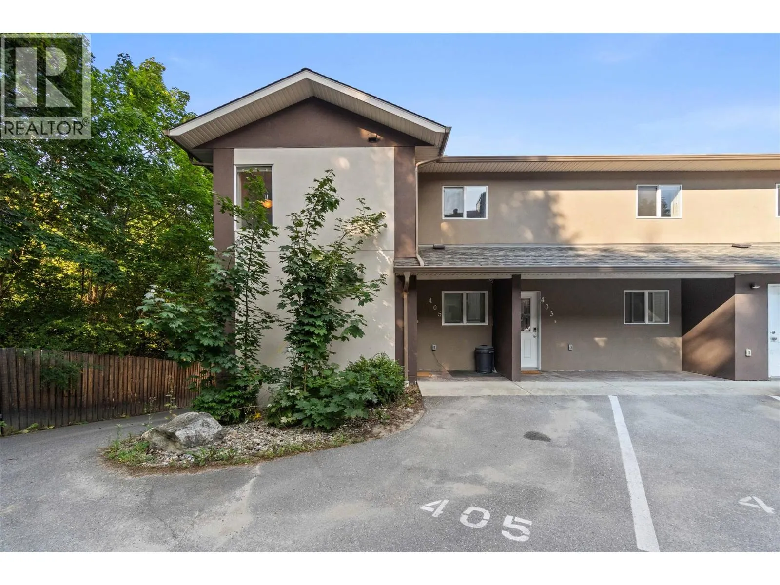 1449 1 Avenue NE Unit# 405