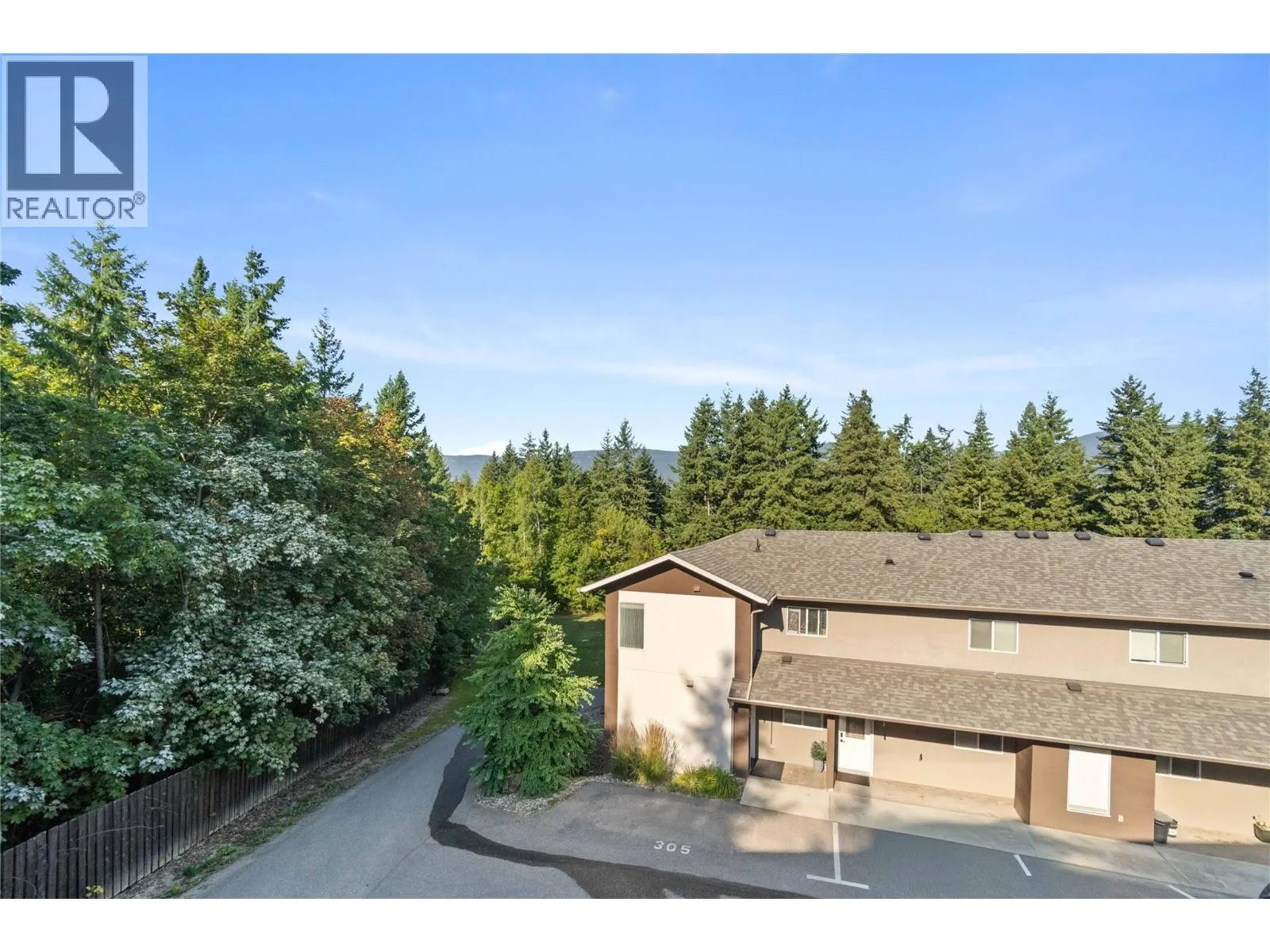 1449 1 Avenue NE Unit# 405