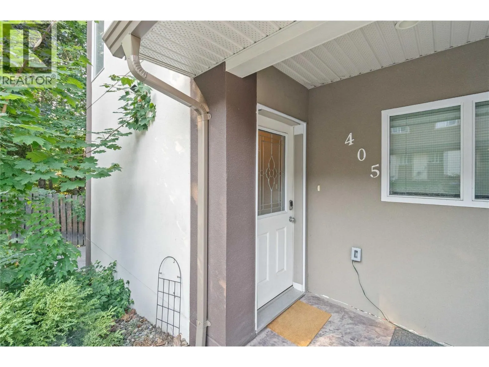 1449 1 Avenue NE Unit# 405