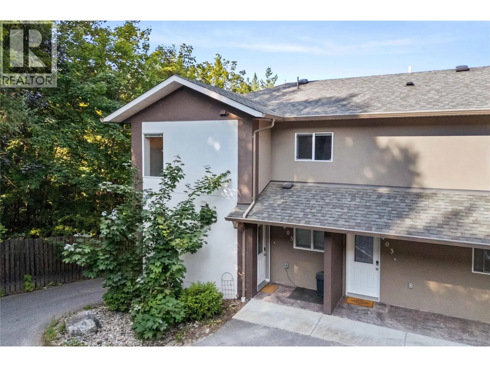 1449 1 Avenue NE Unit# 405