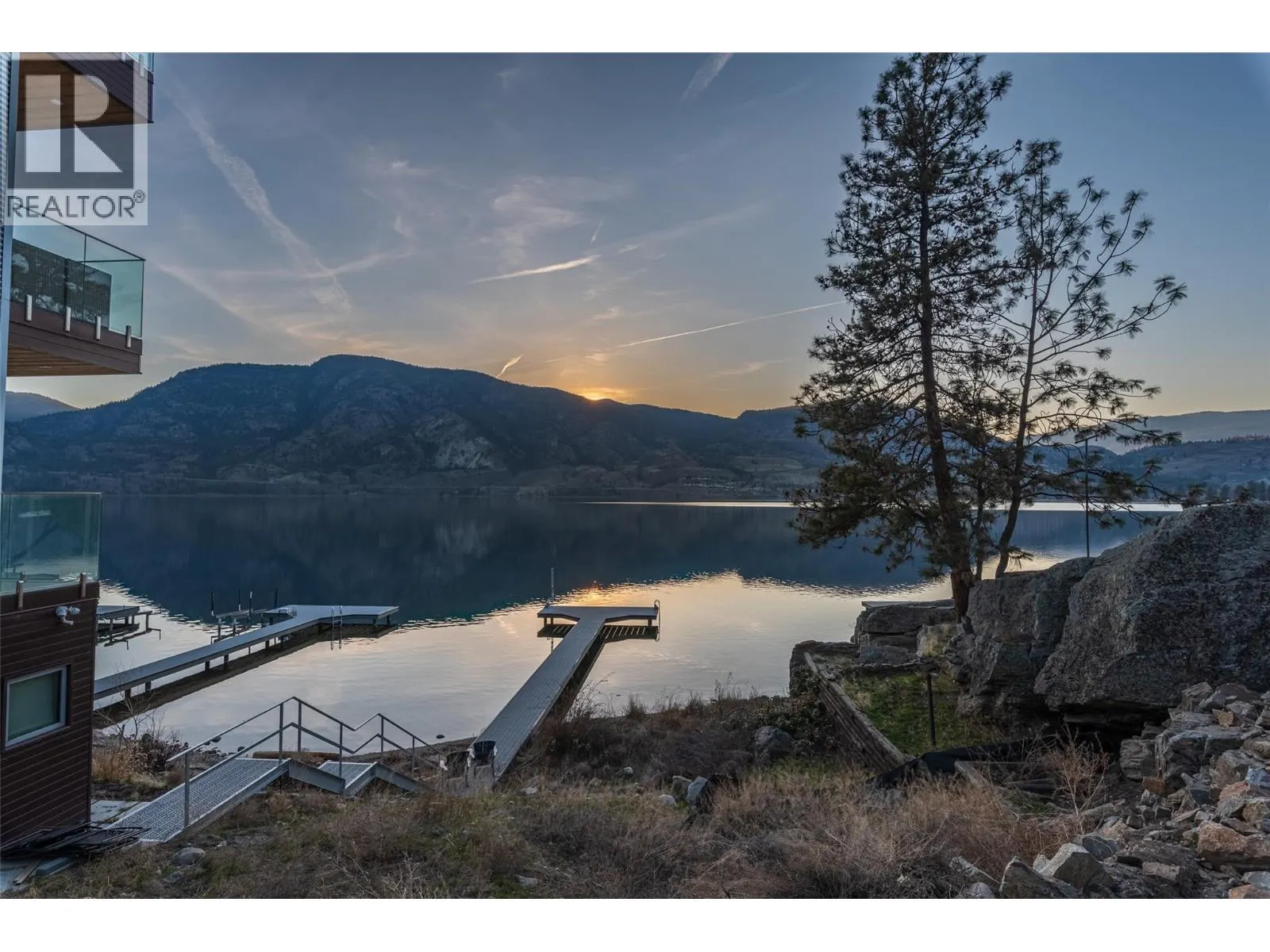 4037 LAKESIDE Road
