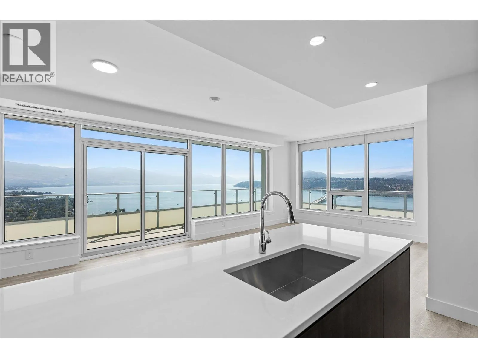 1626 WATER Street Unit# 3307