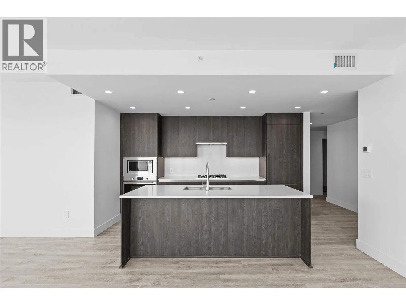 1626 WATER Street Unit# 3307