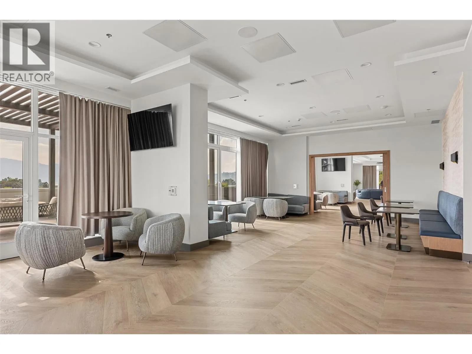 1626 WATER Street Unit# 3307