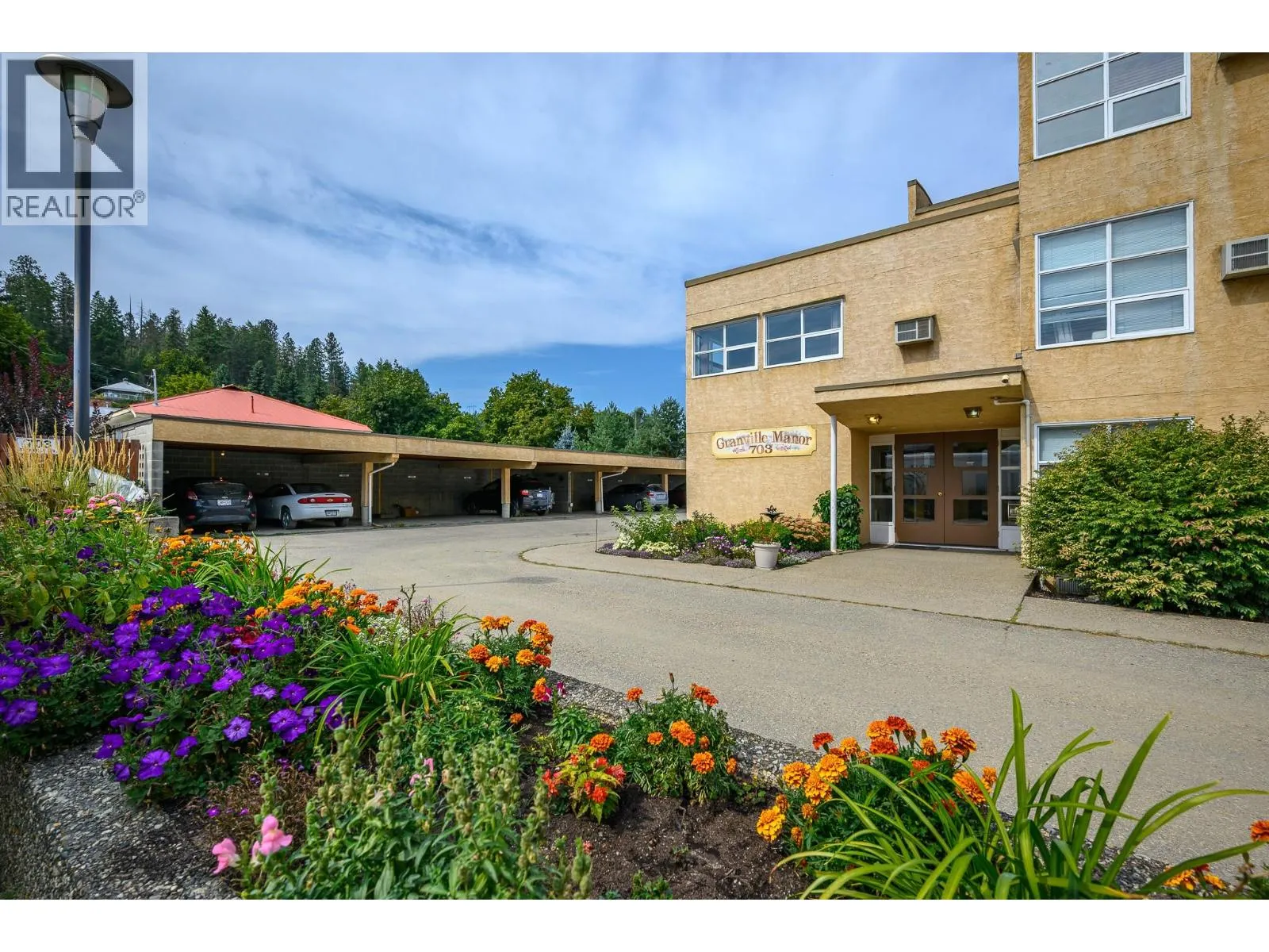 703 Granville Avenue Unit# 205 Lot# 5