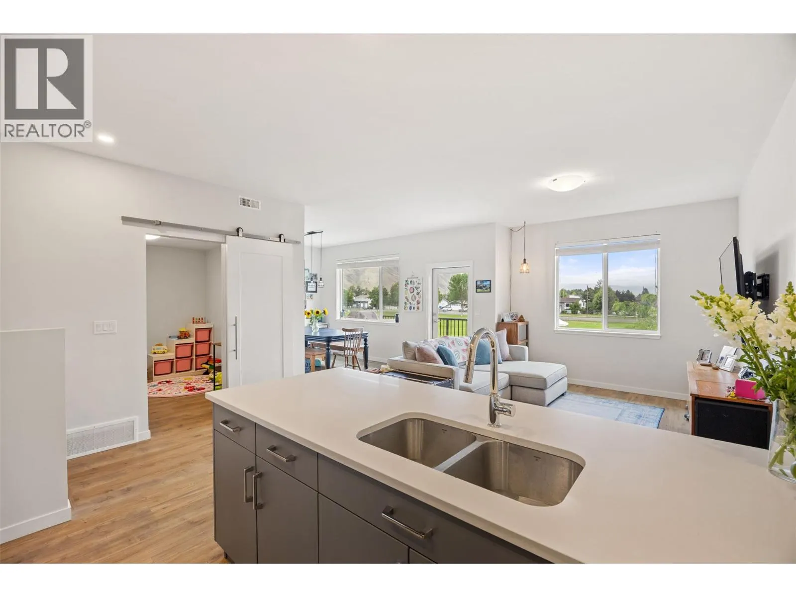 2925 Westsyde Road Unit# 103