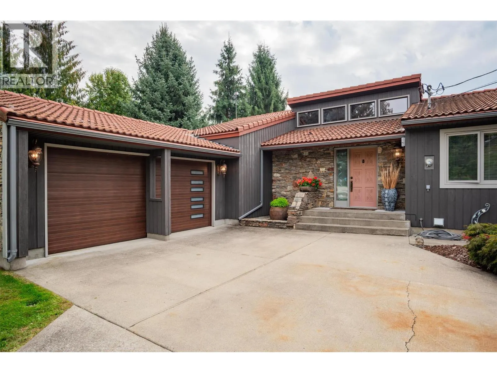 25 Wilson Road