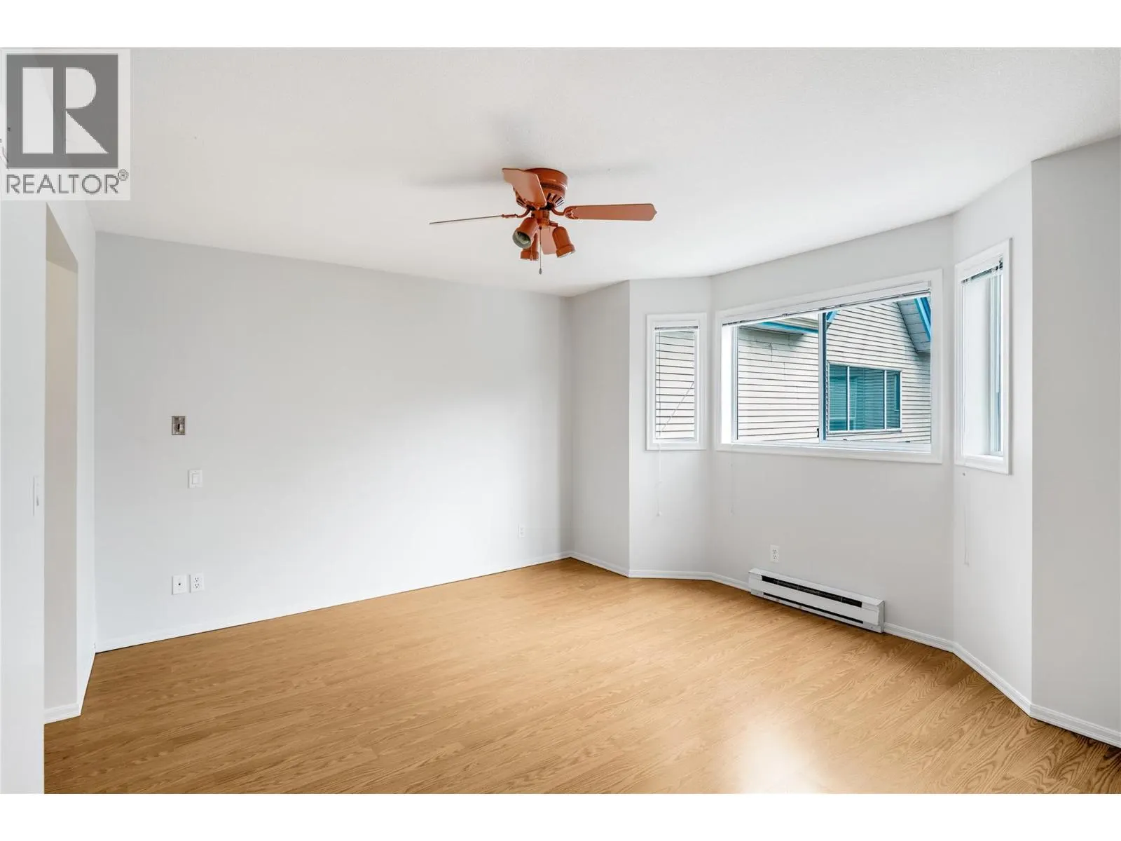 3283 Casorso Road Unit# 210