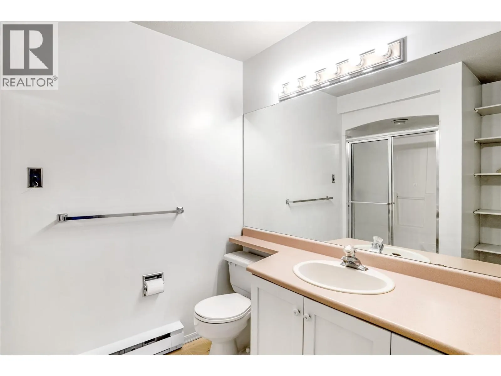3283 Casorso Road Unit# 210