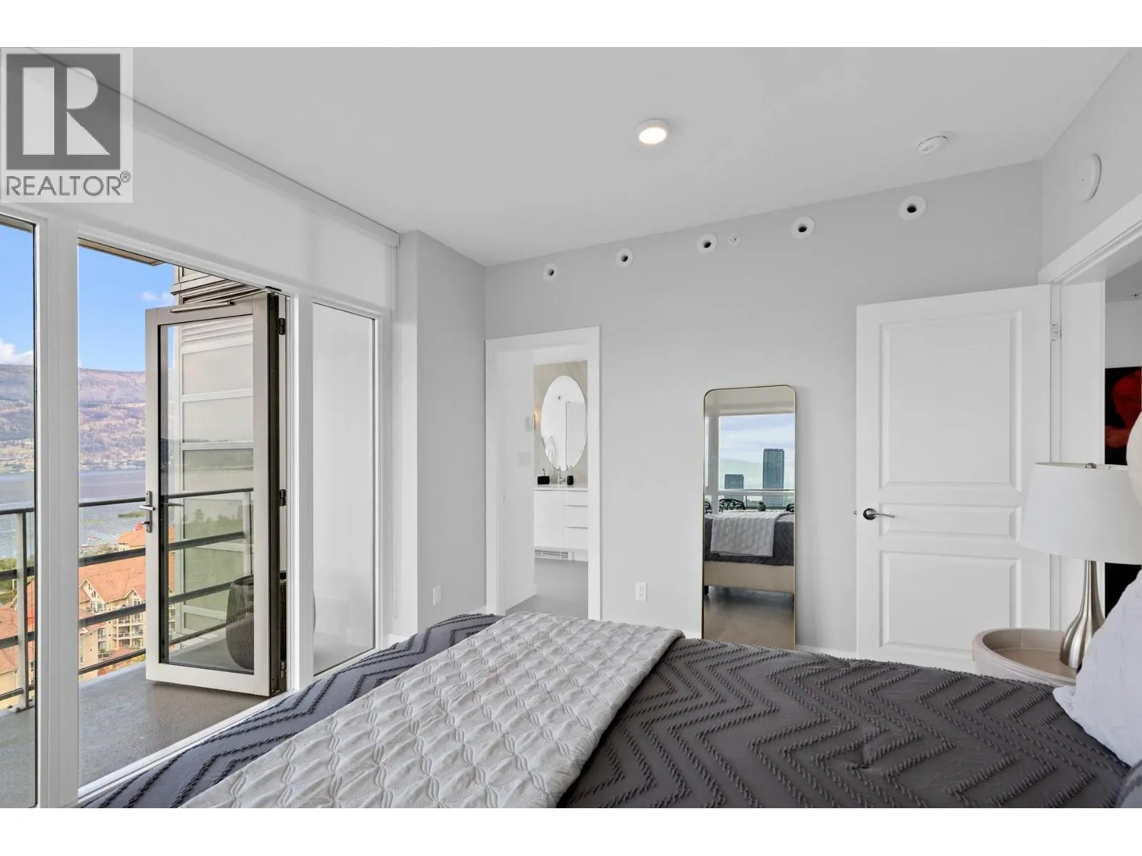 1151 Sunset Drive Unit# 1701