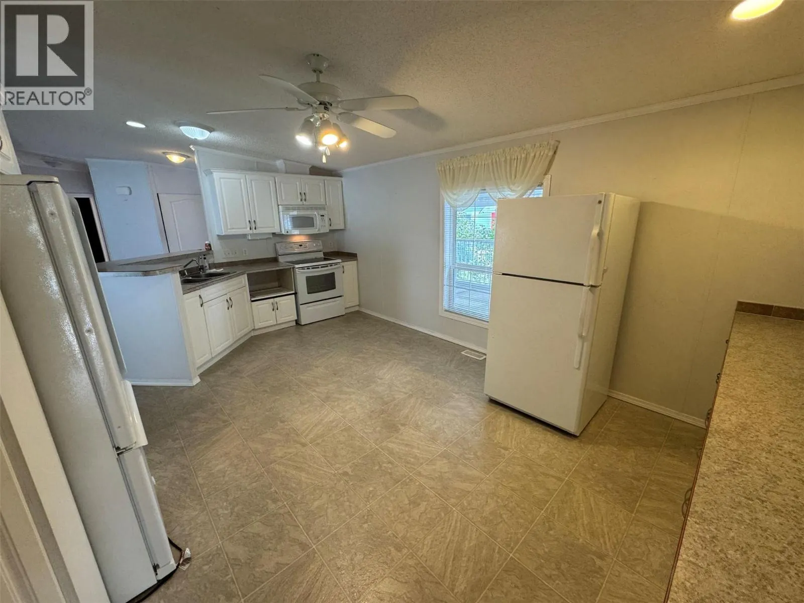 5455 Almond Gardens Road Unit# E4