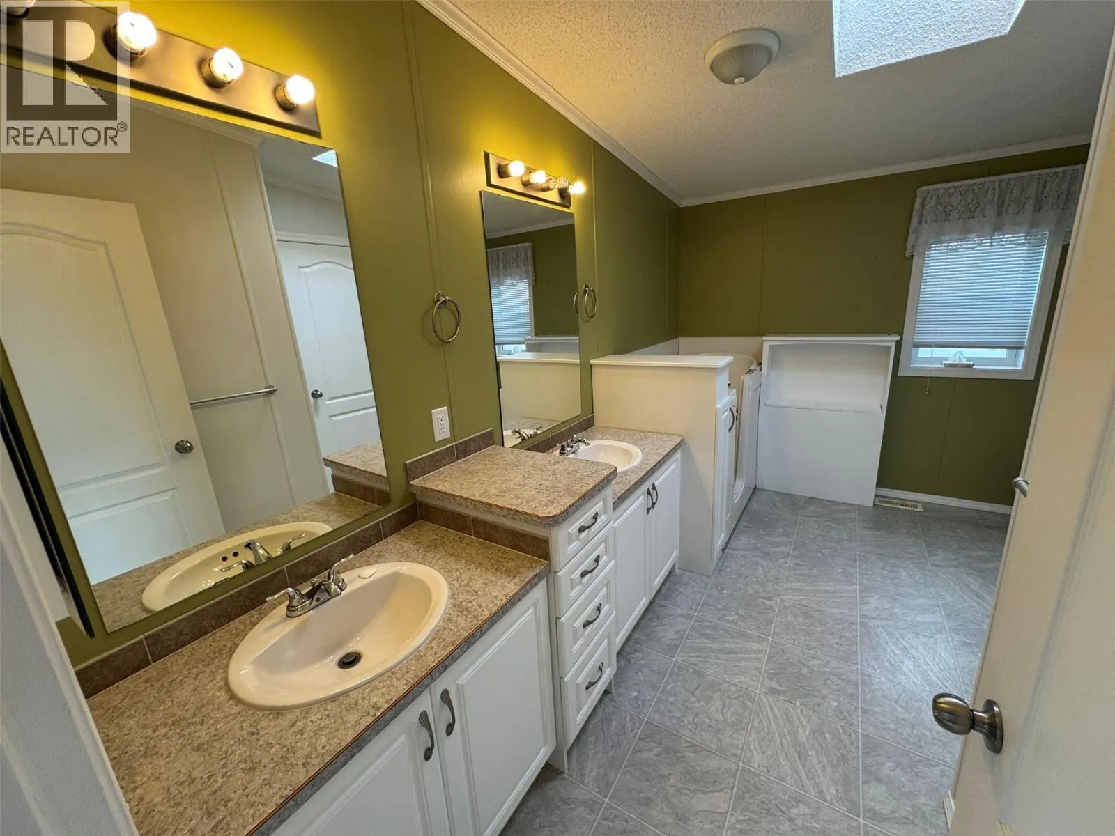 5455 Almond Gardens Road Unit# E4