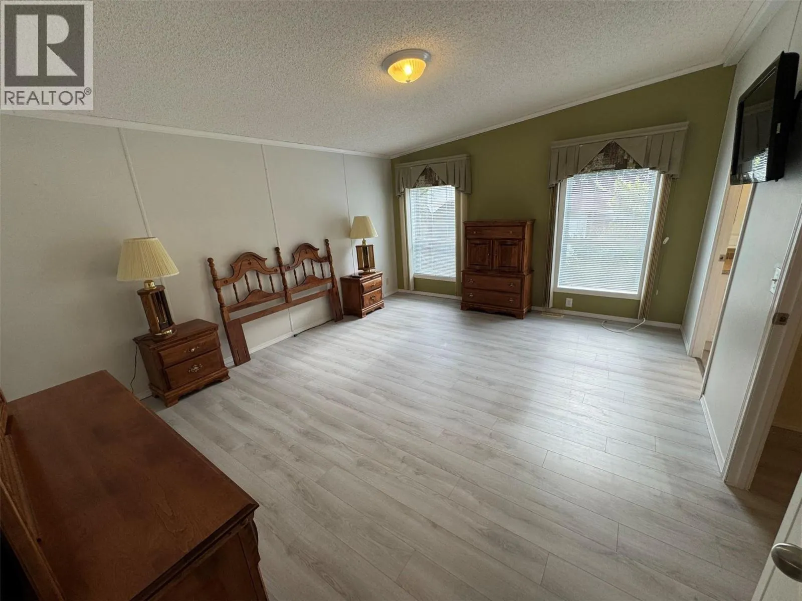 5455 Almond Gardens Road Unit# E4