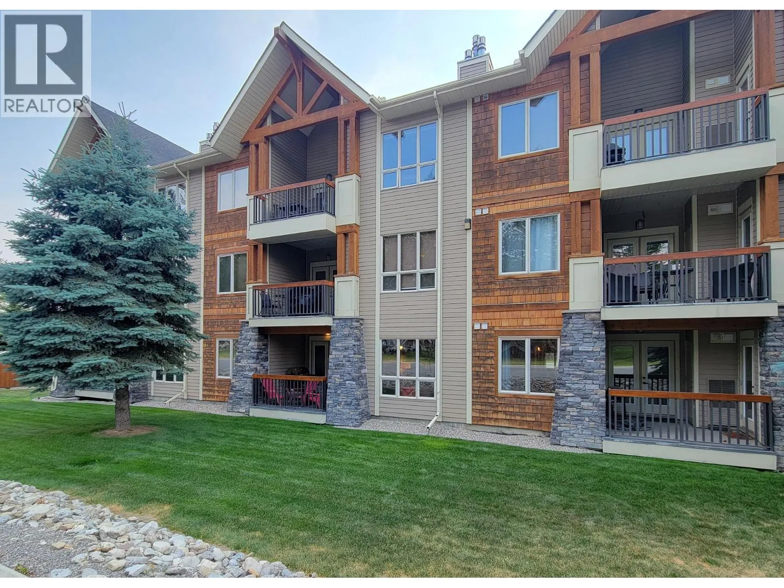 7495 COLUMBIA Avenue Unit# 1109