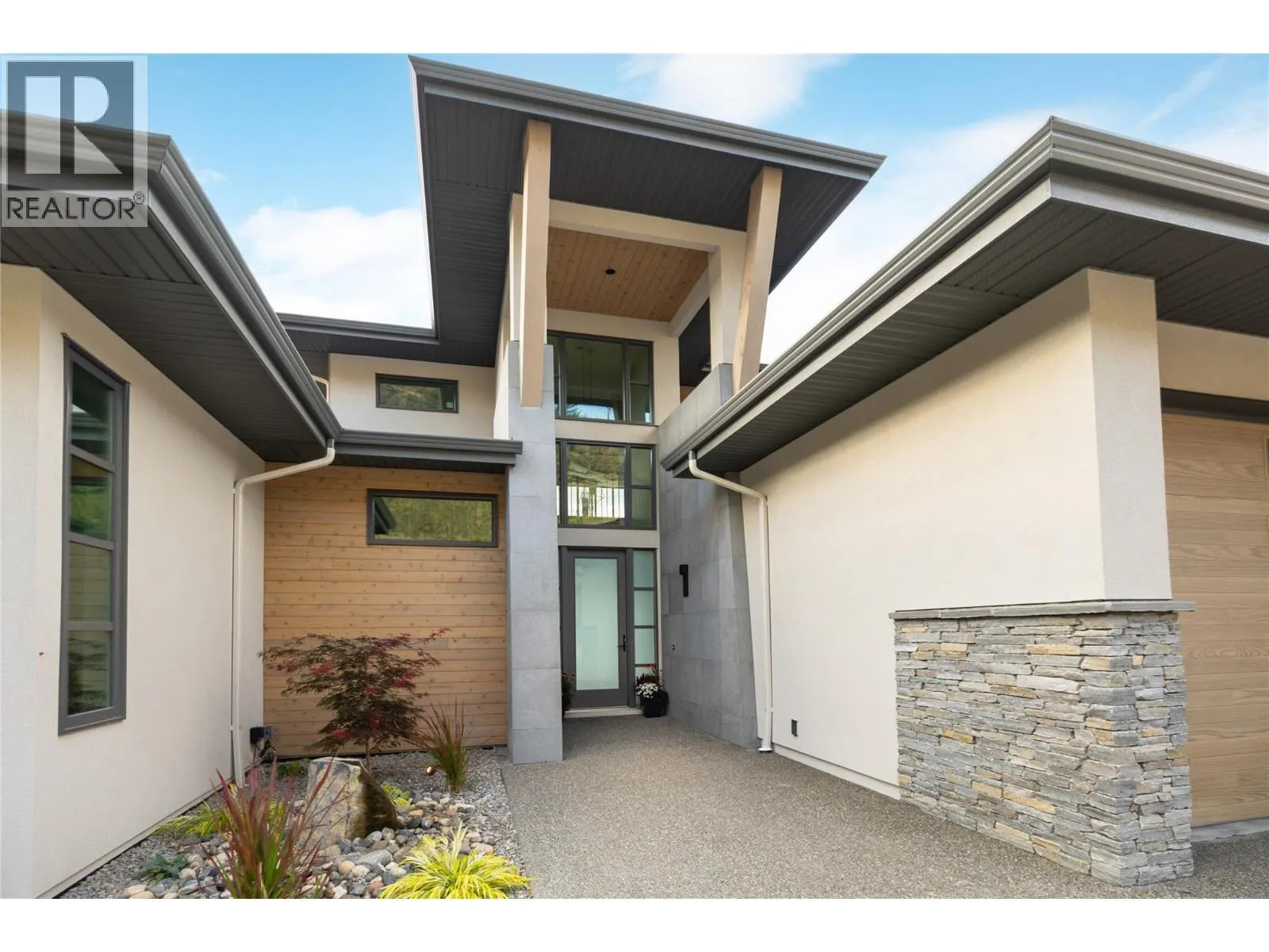 5650 The Edge Place Unit# 110
