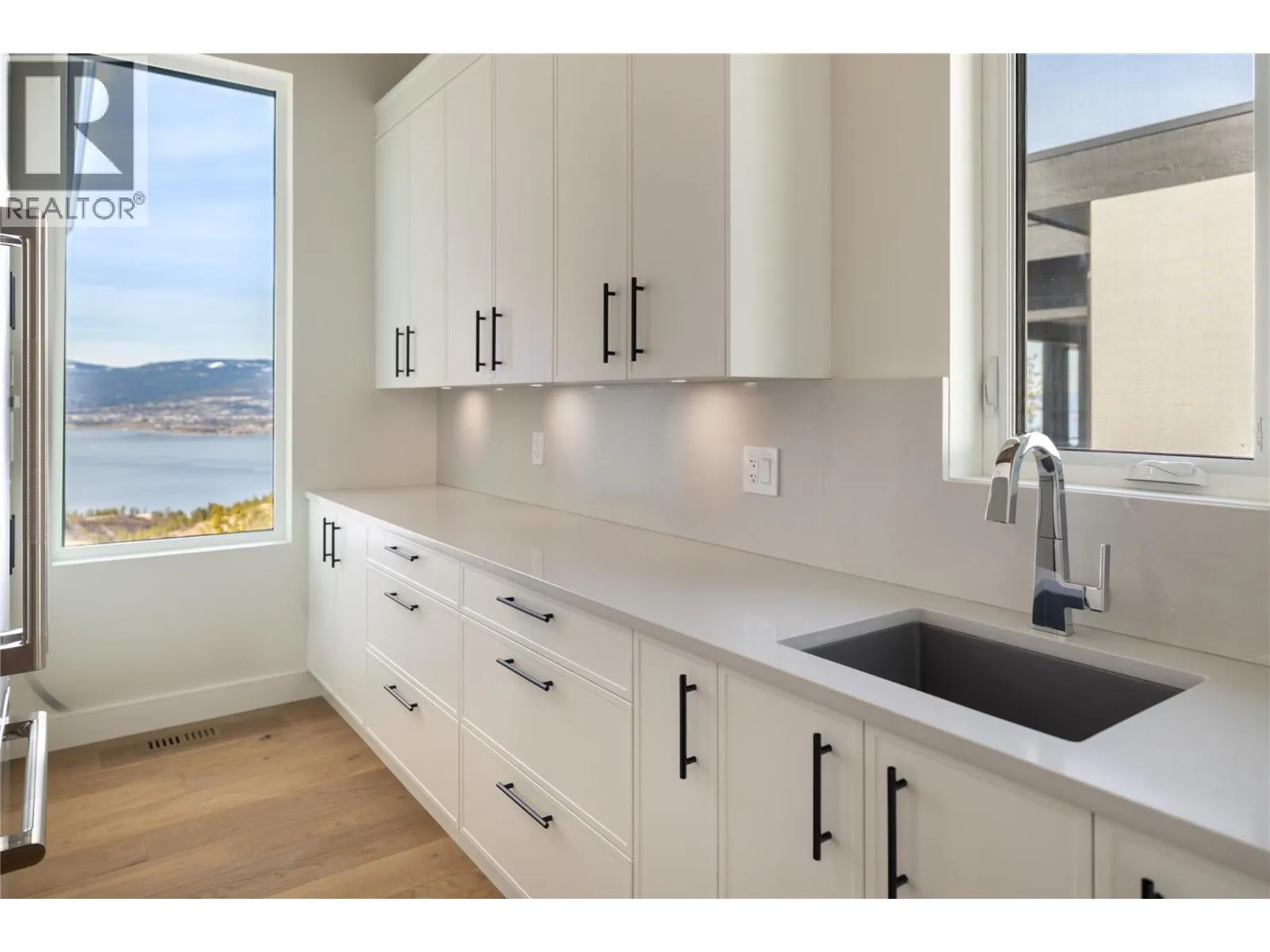 5650 The Edge Place Unit# 110