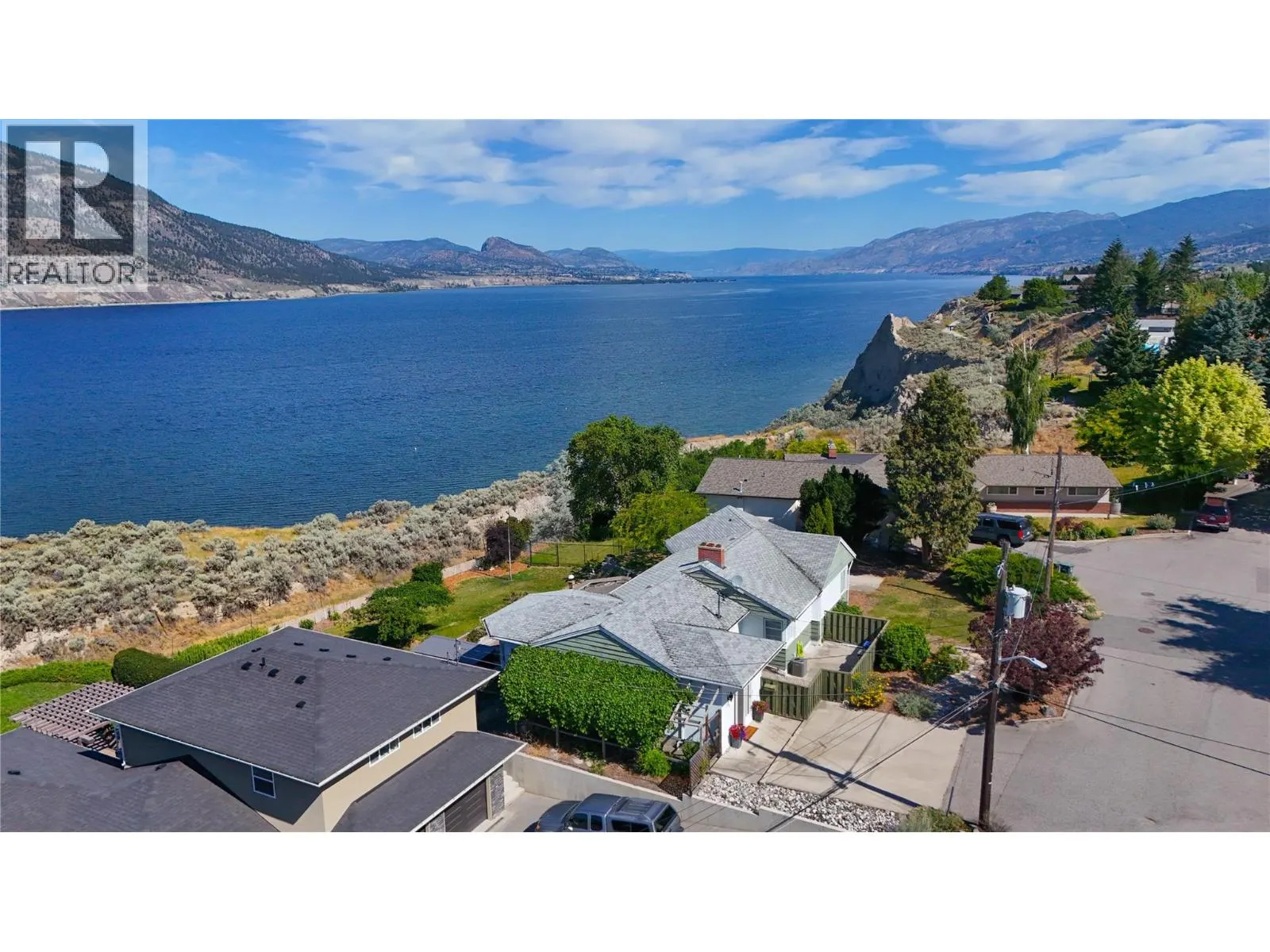 198 Bankview Place
