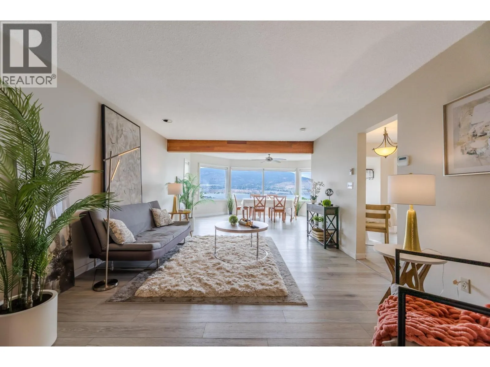 198 Bankview Place