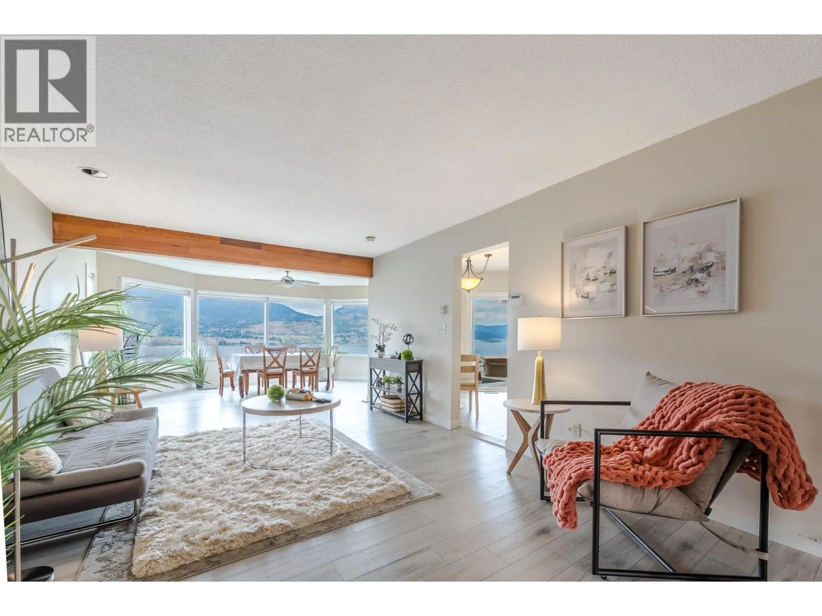 198 Bankview Place