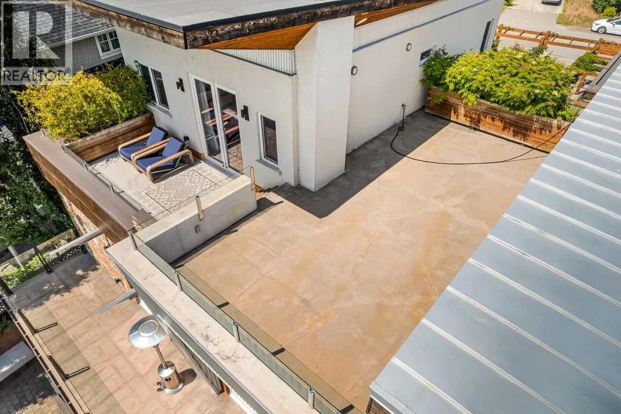 2737 Casa Loma Road