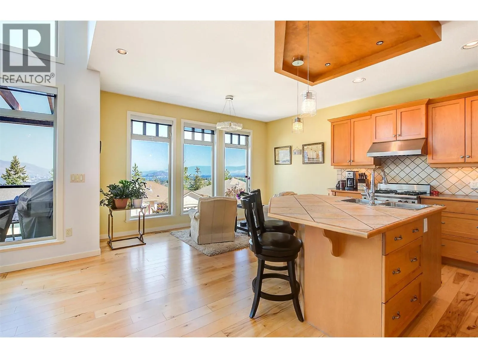 755 South Crest Drive
