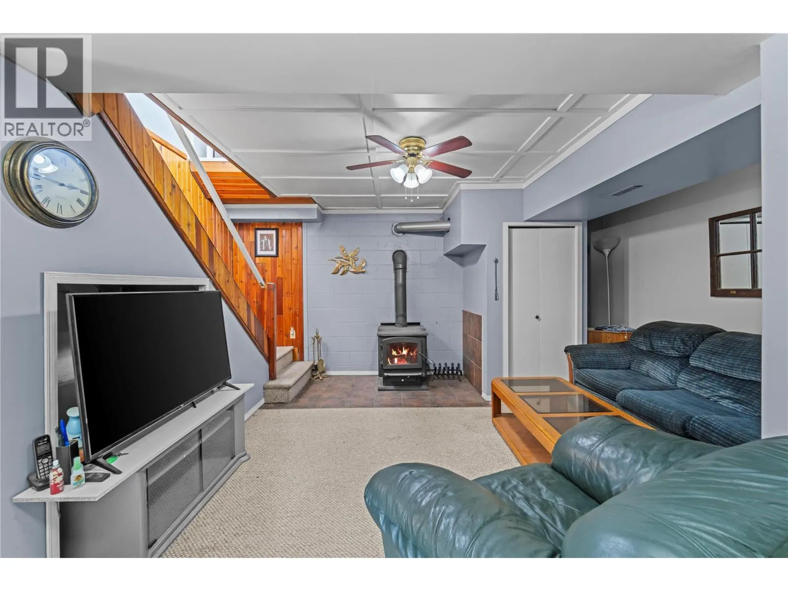 2348 Ojibway Road