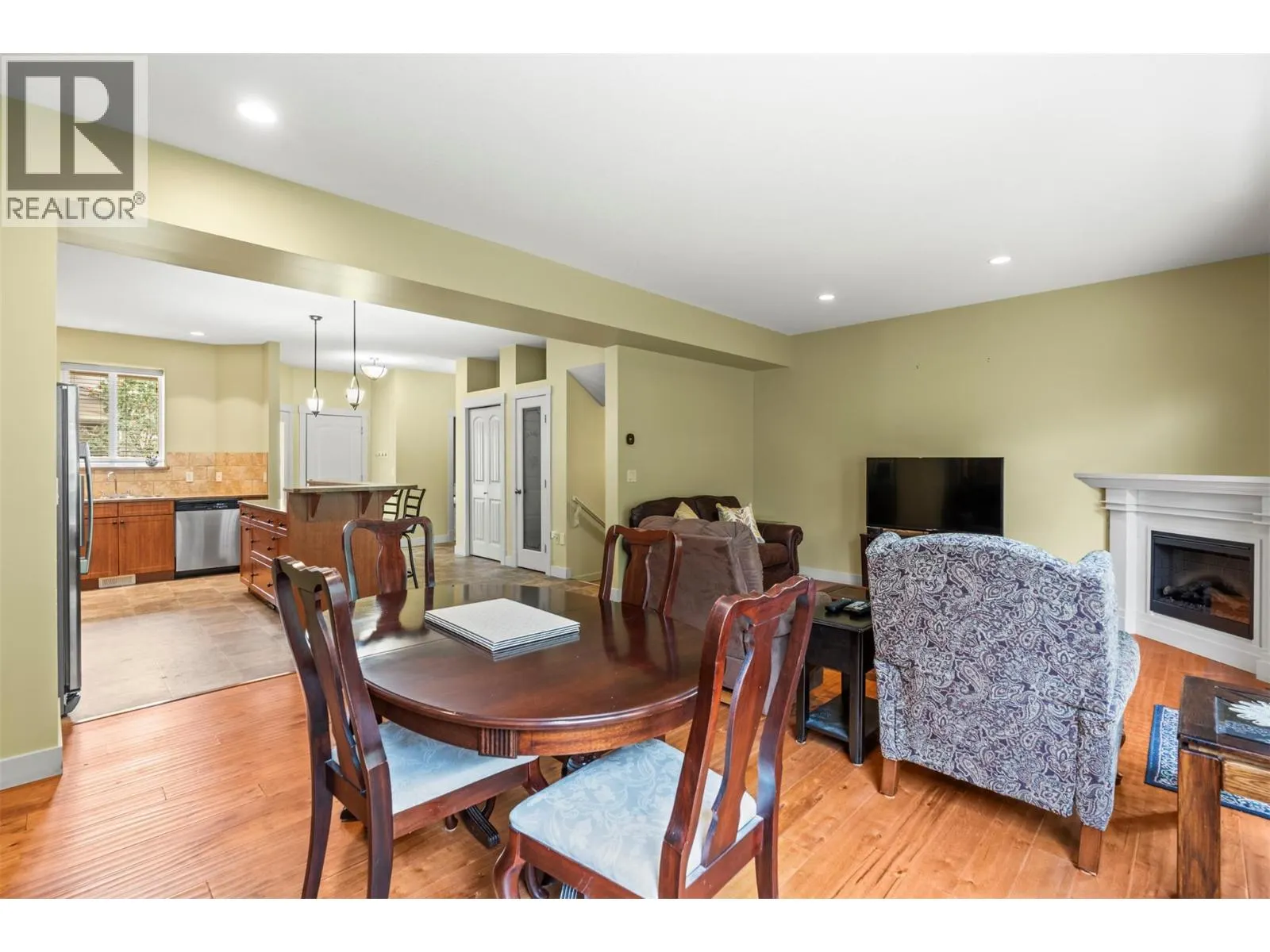 3780 Schubert Road Unit# 217