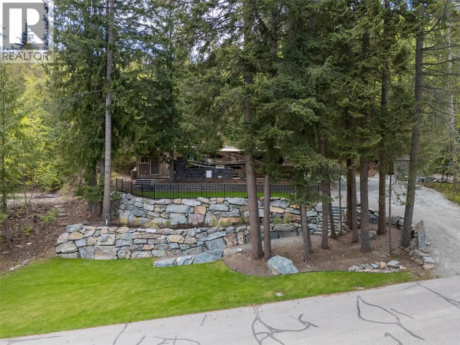 4498 Squilax - Anglemont Road Lot# 35