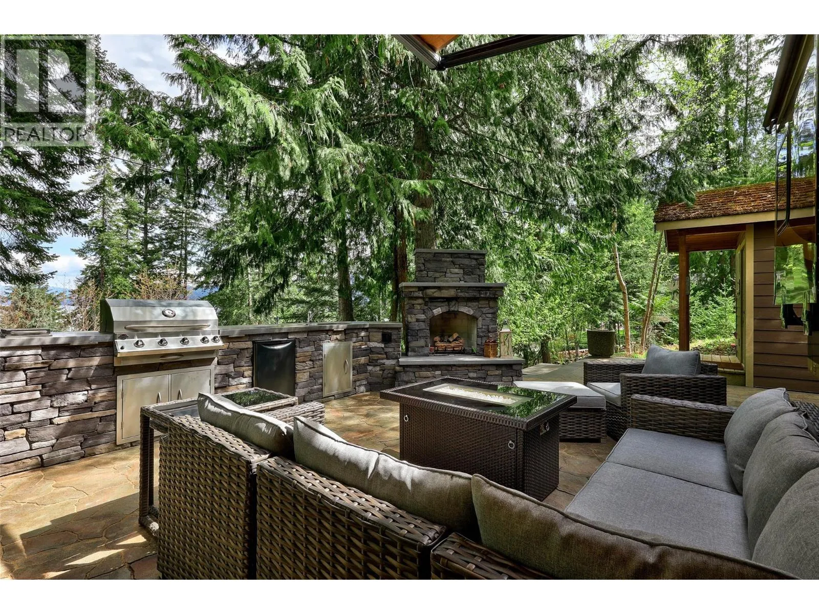 4498 Squilax - Anglemont Road Lot# 35