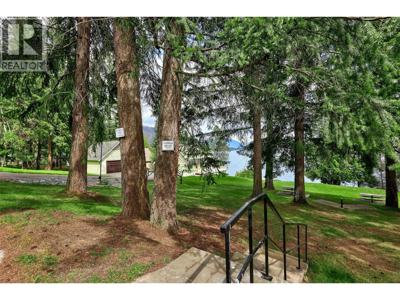 4498 Squilax - Anglemont Road Lot# 35
