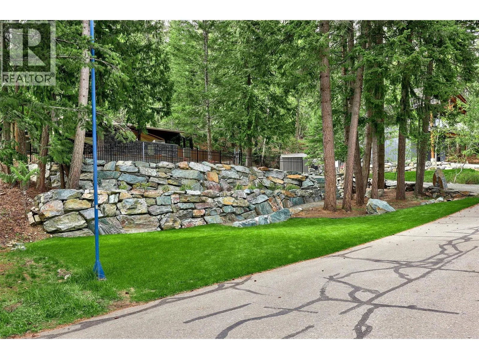 4498 Squilax - Anglemont Road Lot# 35