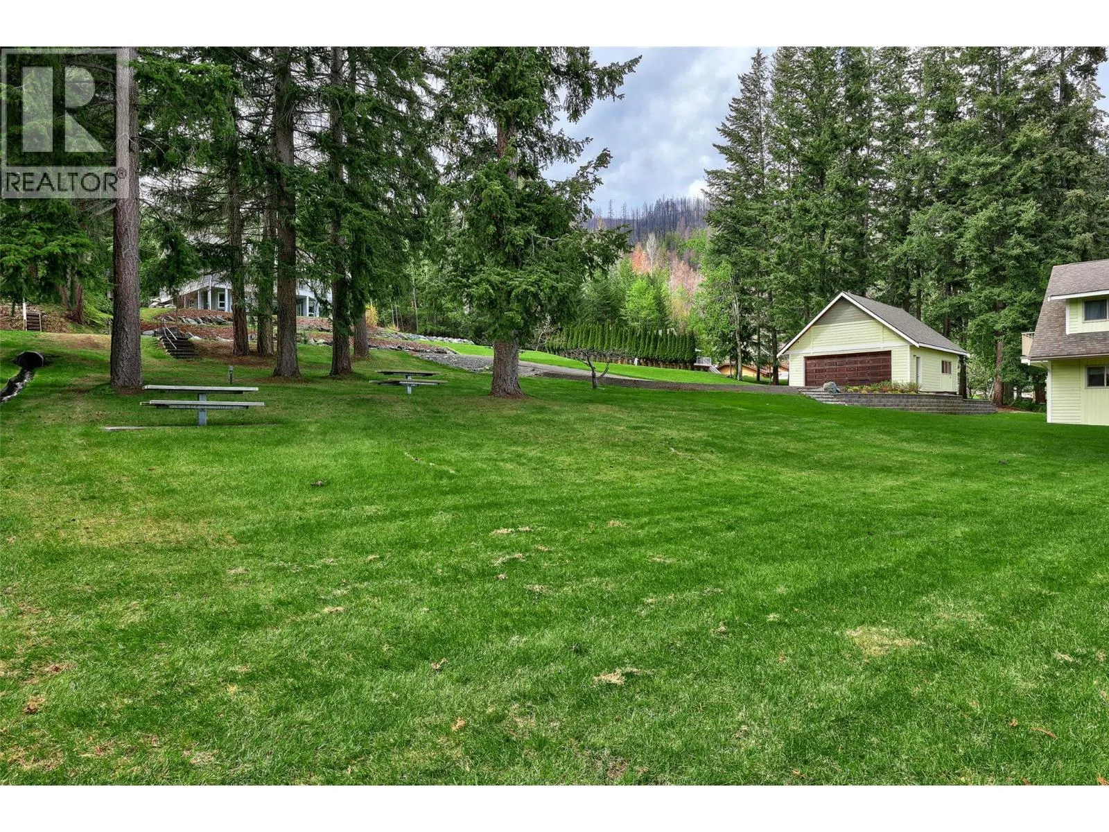 4498 Squilax - Anglemont Road Lot# 35