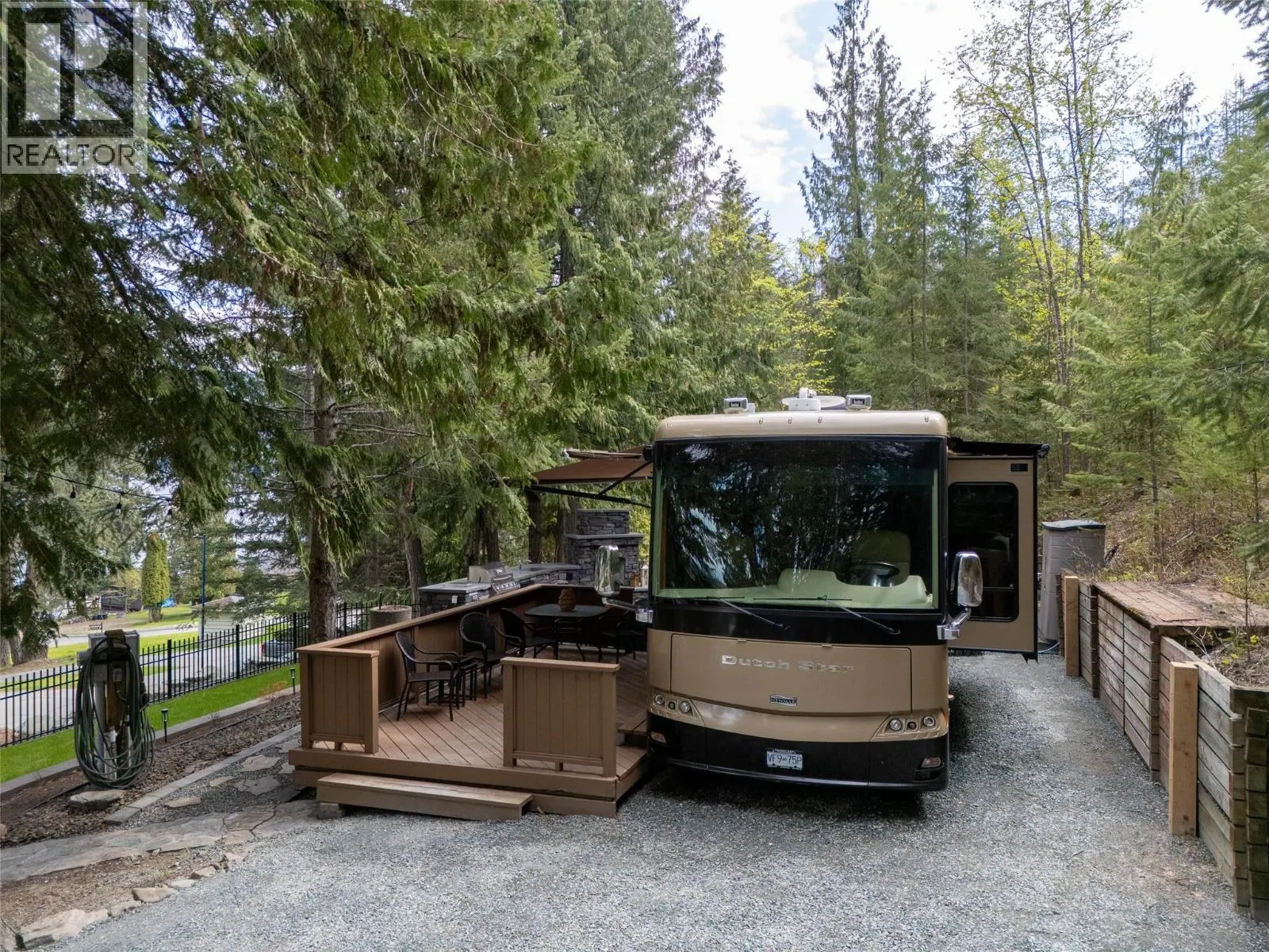 4498 Squilax - Anglemont Road Lot# 35