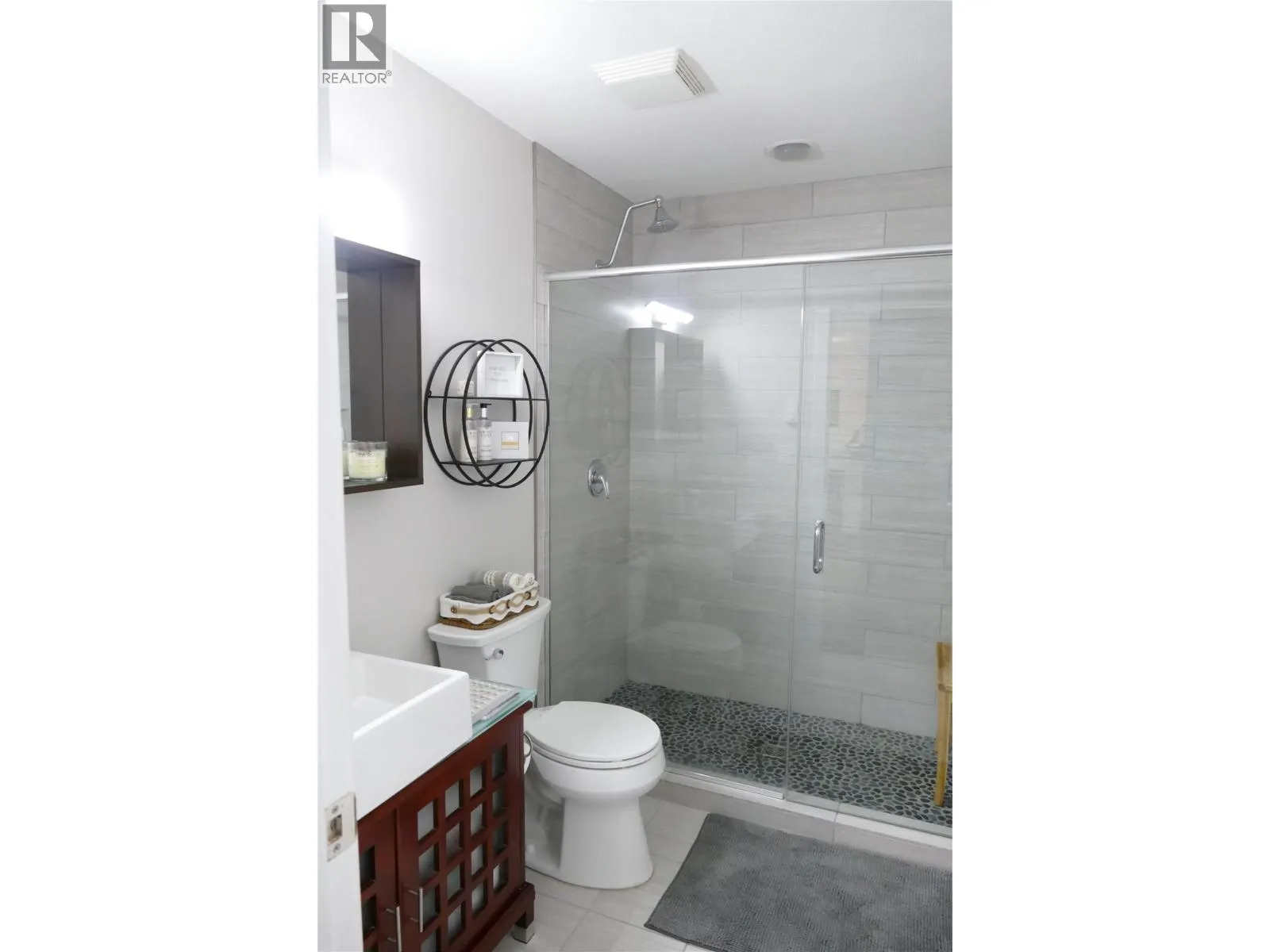 5054 Riverview Road Unit# 7