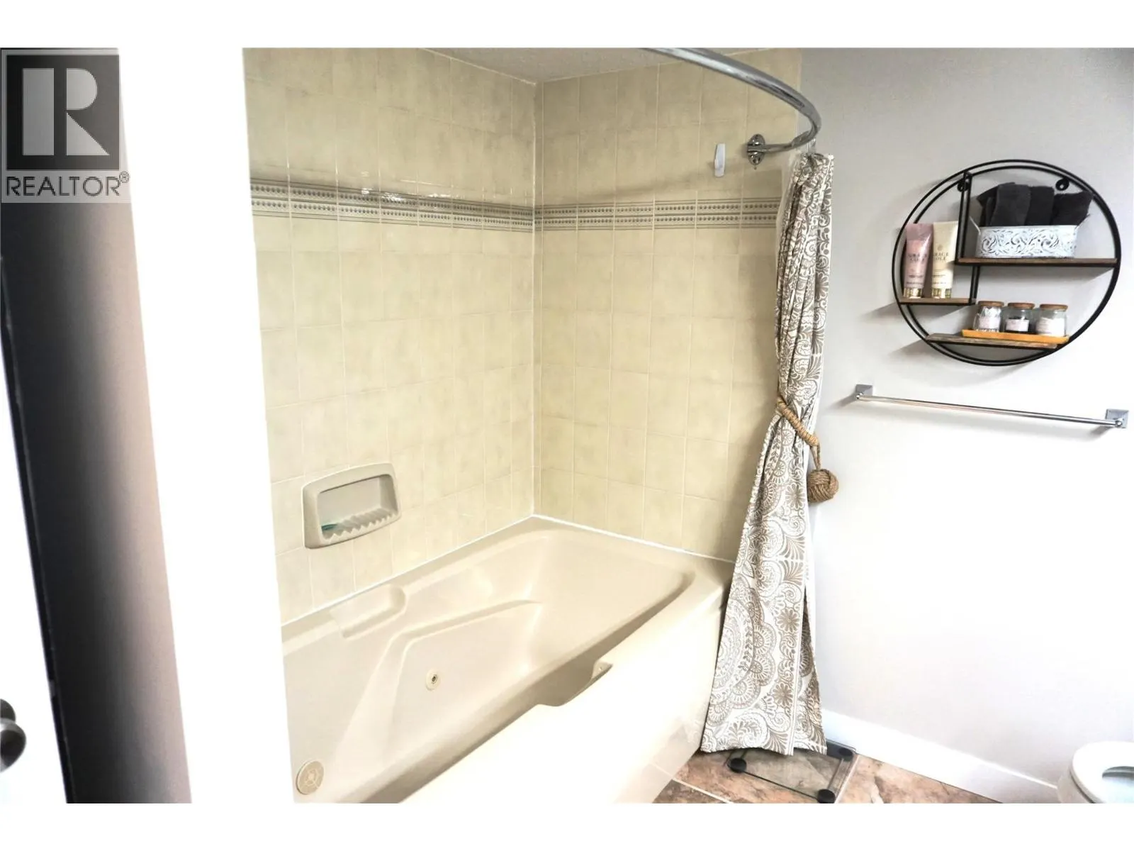 5054 Riverview Road Unit# 7