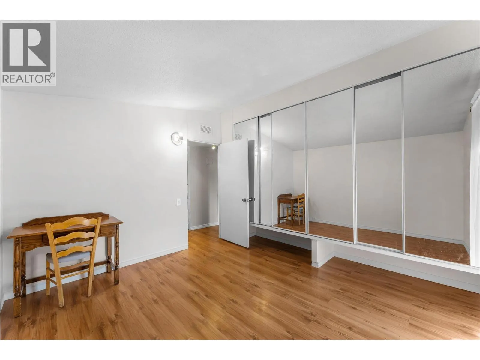 353 Boyce Crescent Unit# 18