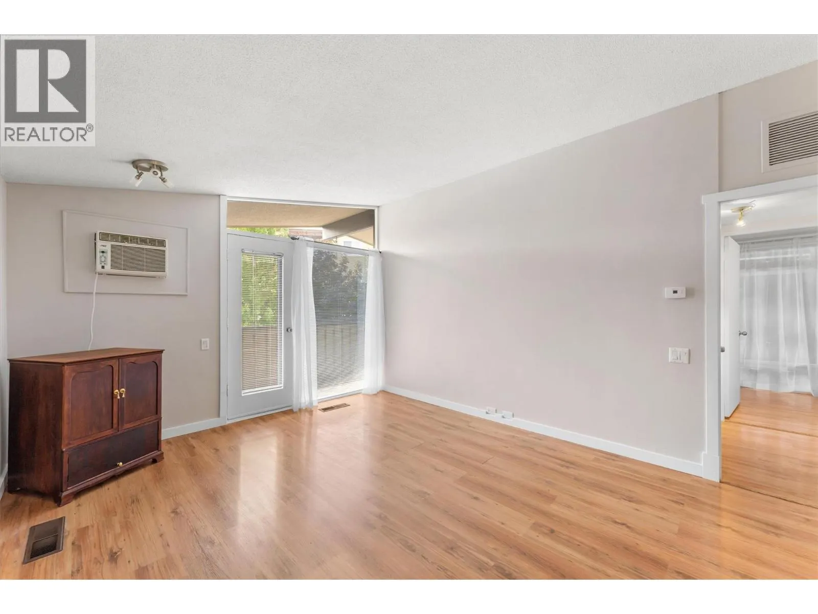 353 Boyce Crescent Unit# 18