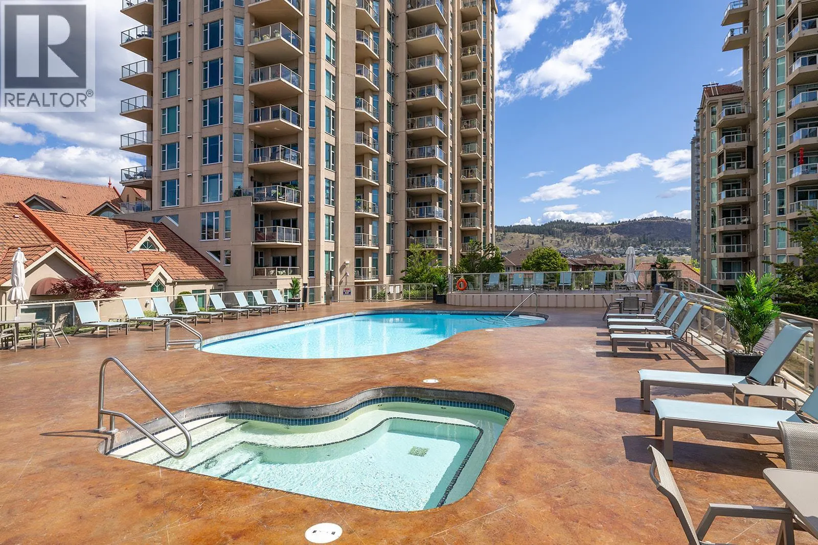1128 Sunset Drive Unit# 703
