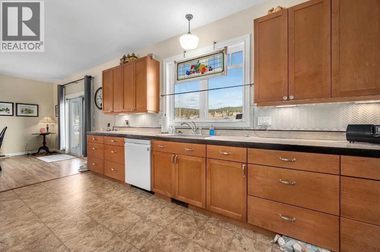 661 LAGOON COURT Road