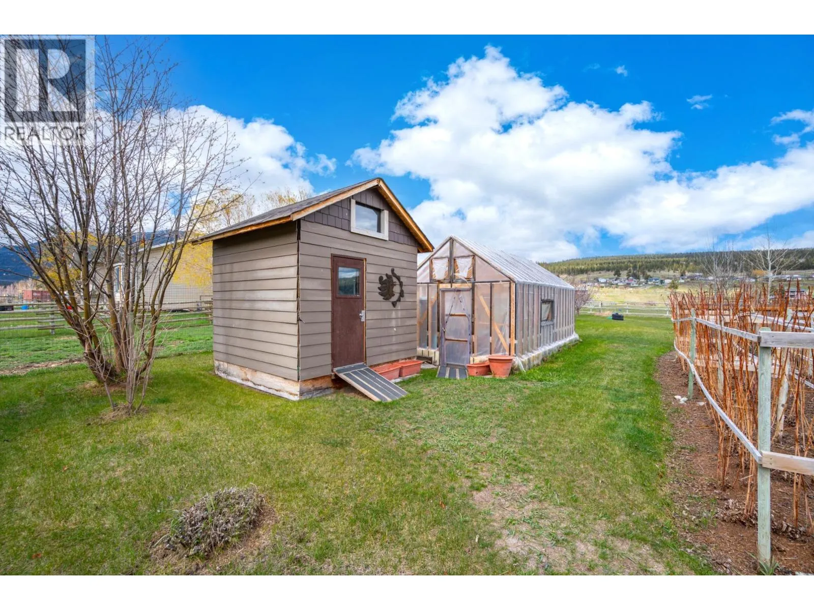 661 LAGOON COURT Road