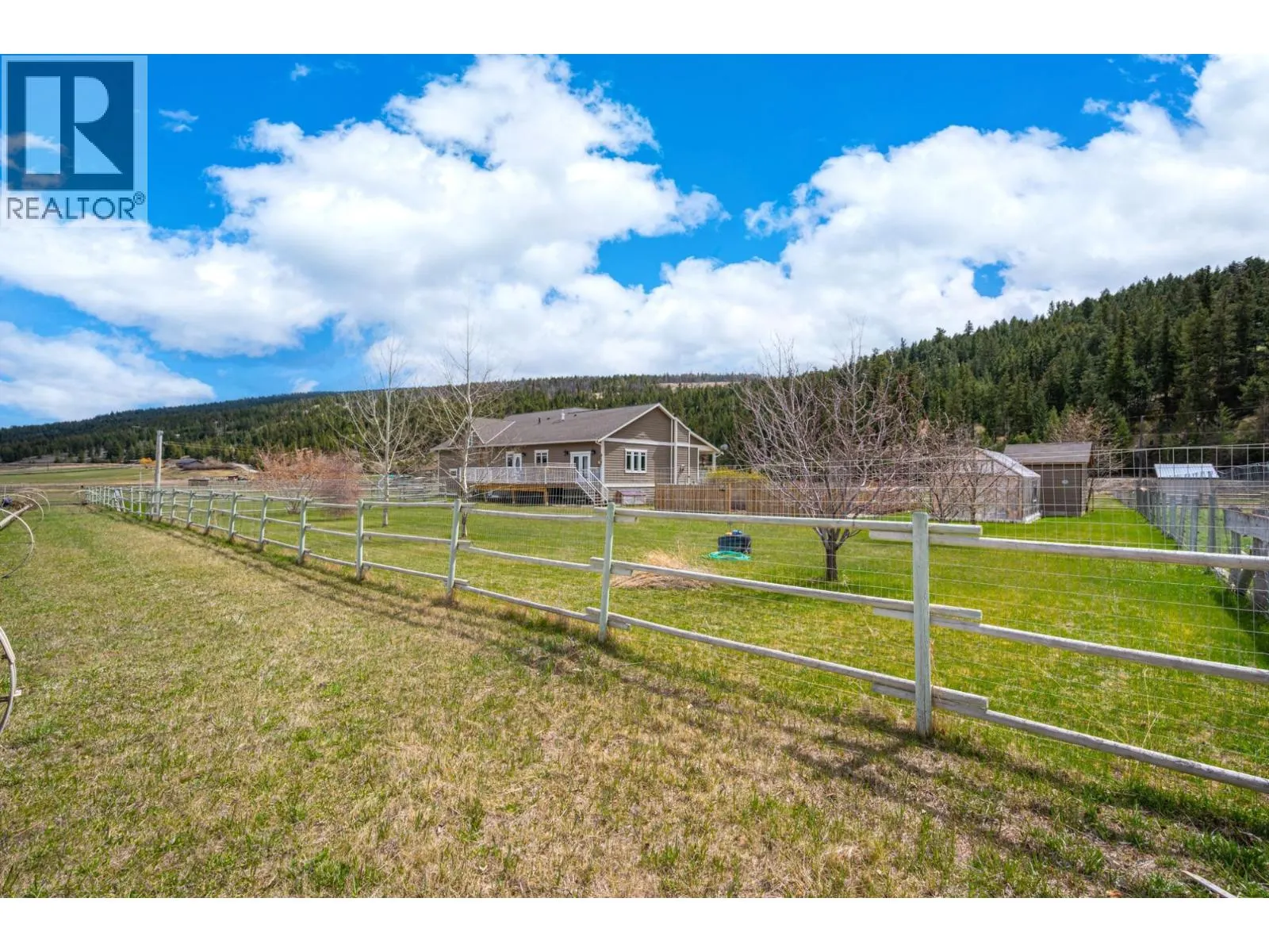 661 LAGOON COURT Road