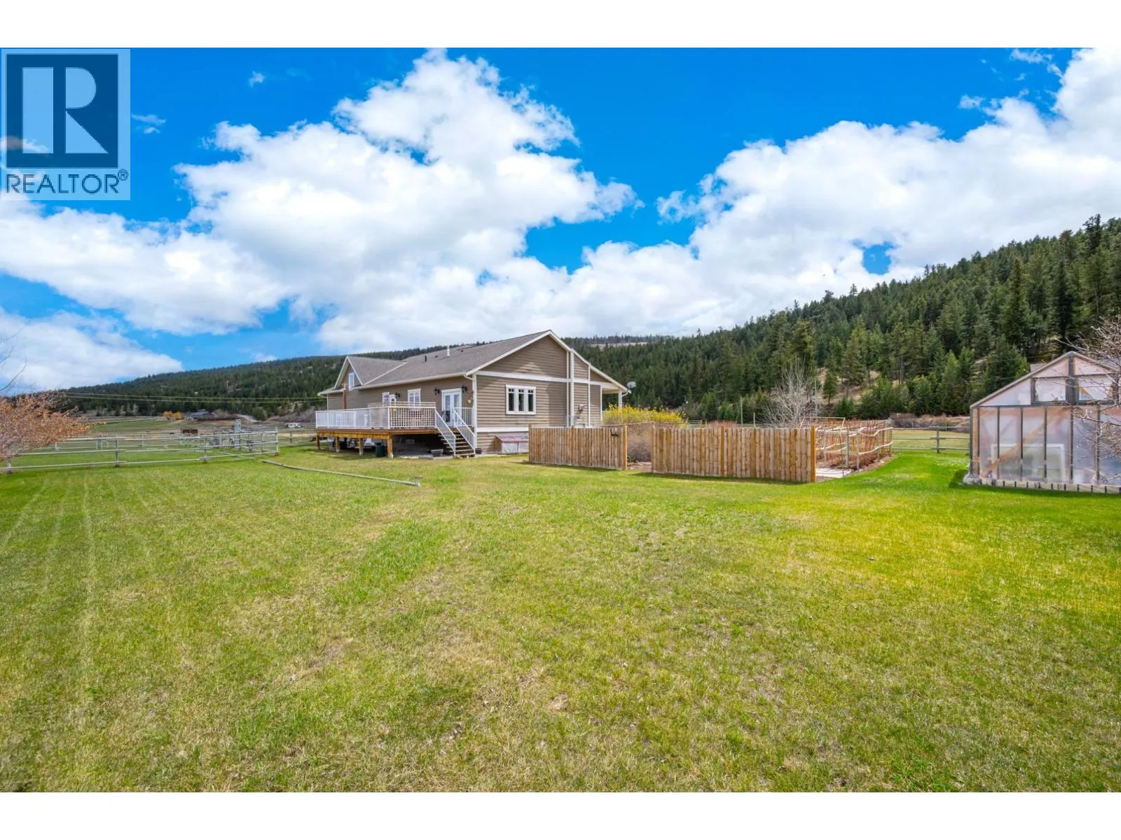661 LAGOON COURT Road