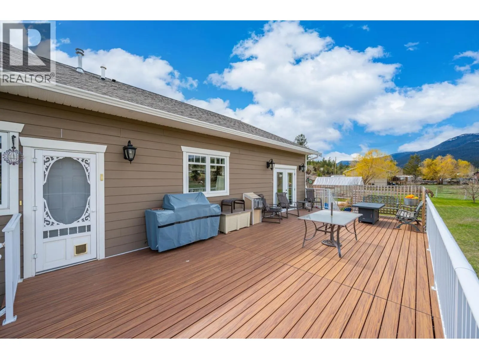 661 LAGOON COURT Road